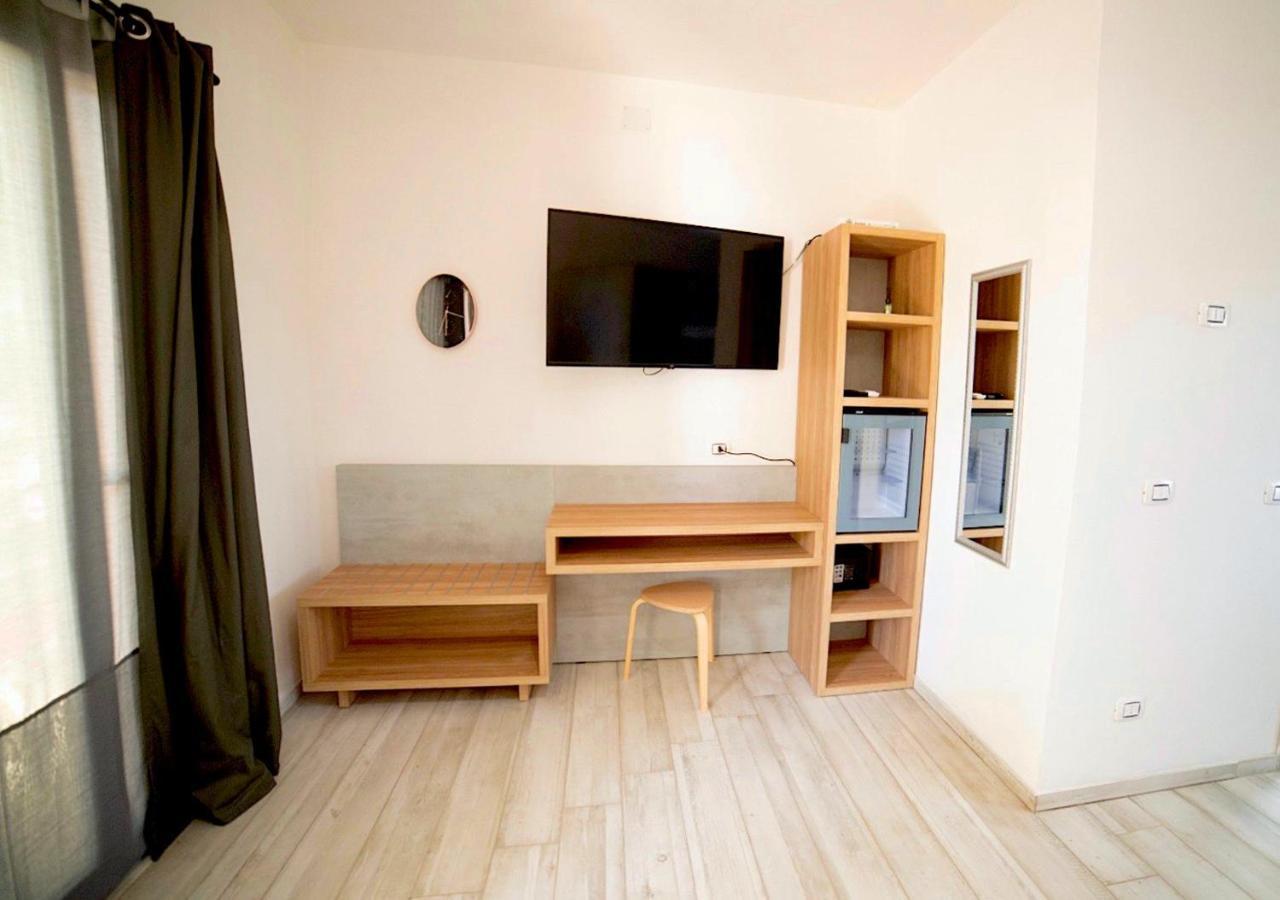 Frontemare Hotel Village & Ristorante Rodi Garganico Zewnętrze zdjęcie