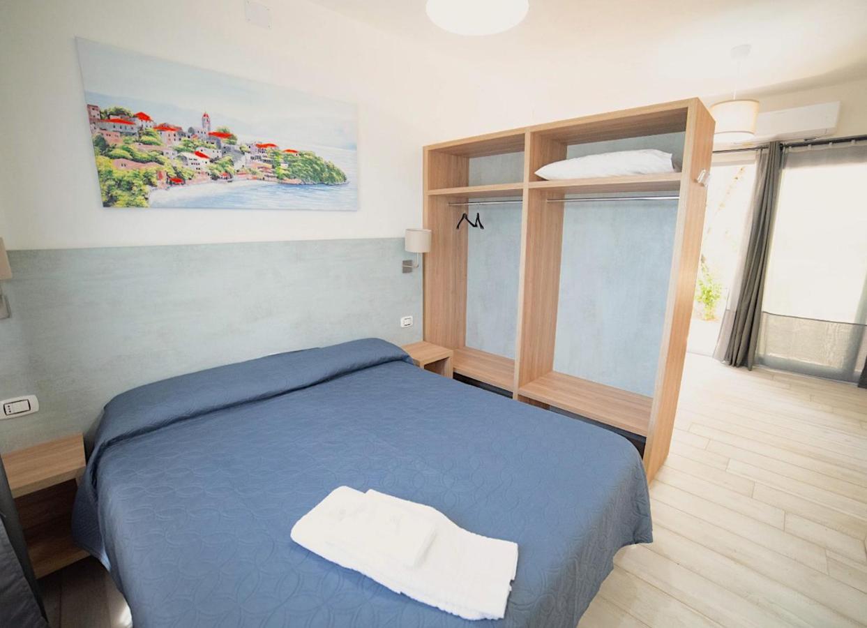 Frontemare Hotel Village & Ristorante Rodi Garganico Zewnętrze zdjęcie